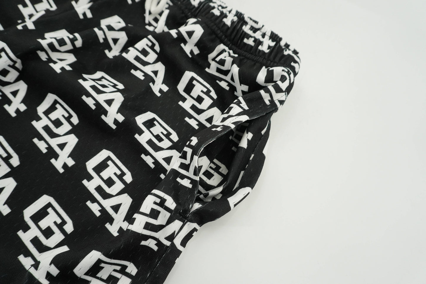 GLA Print Mesh Shorts